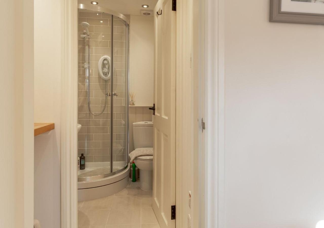 Jasmine Cottage - 2 Bedroom In Heart Of Bourton! Exterior photo